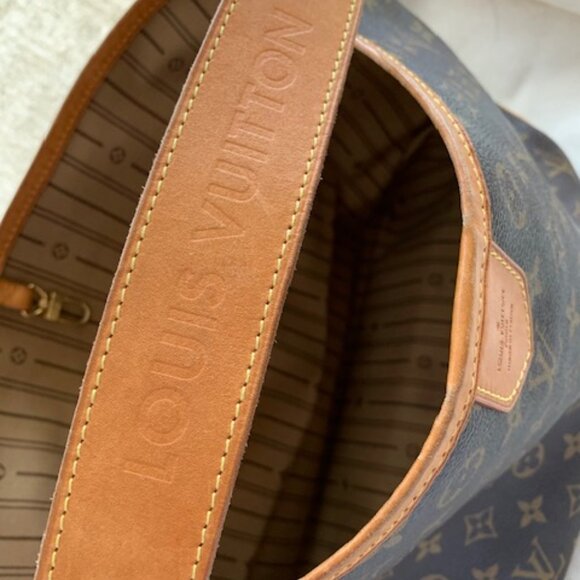 Louis Vuitton Delightful PM purse - Picture 8 of 16